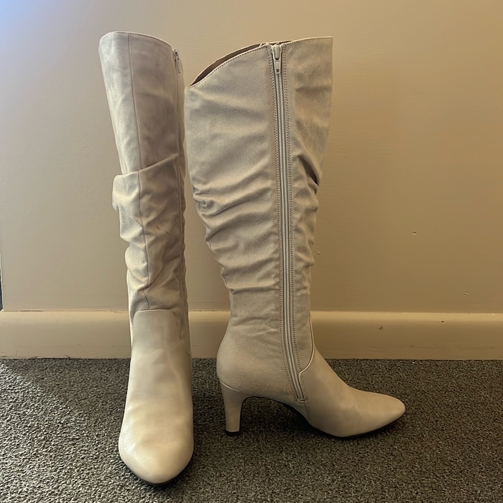 White kitten heel boots